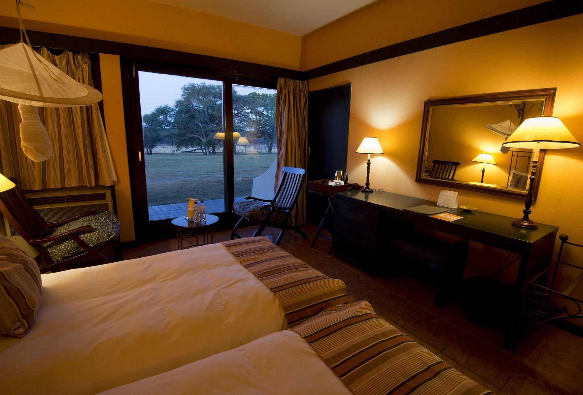 Hwange Safari Lodge Dete Екстериор снимка