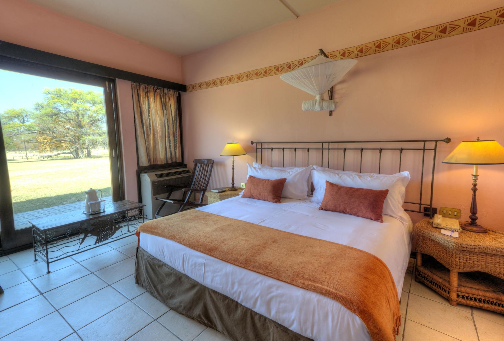 Hwange Safari Lodge Dete Екстериор снимка