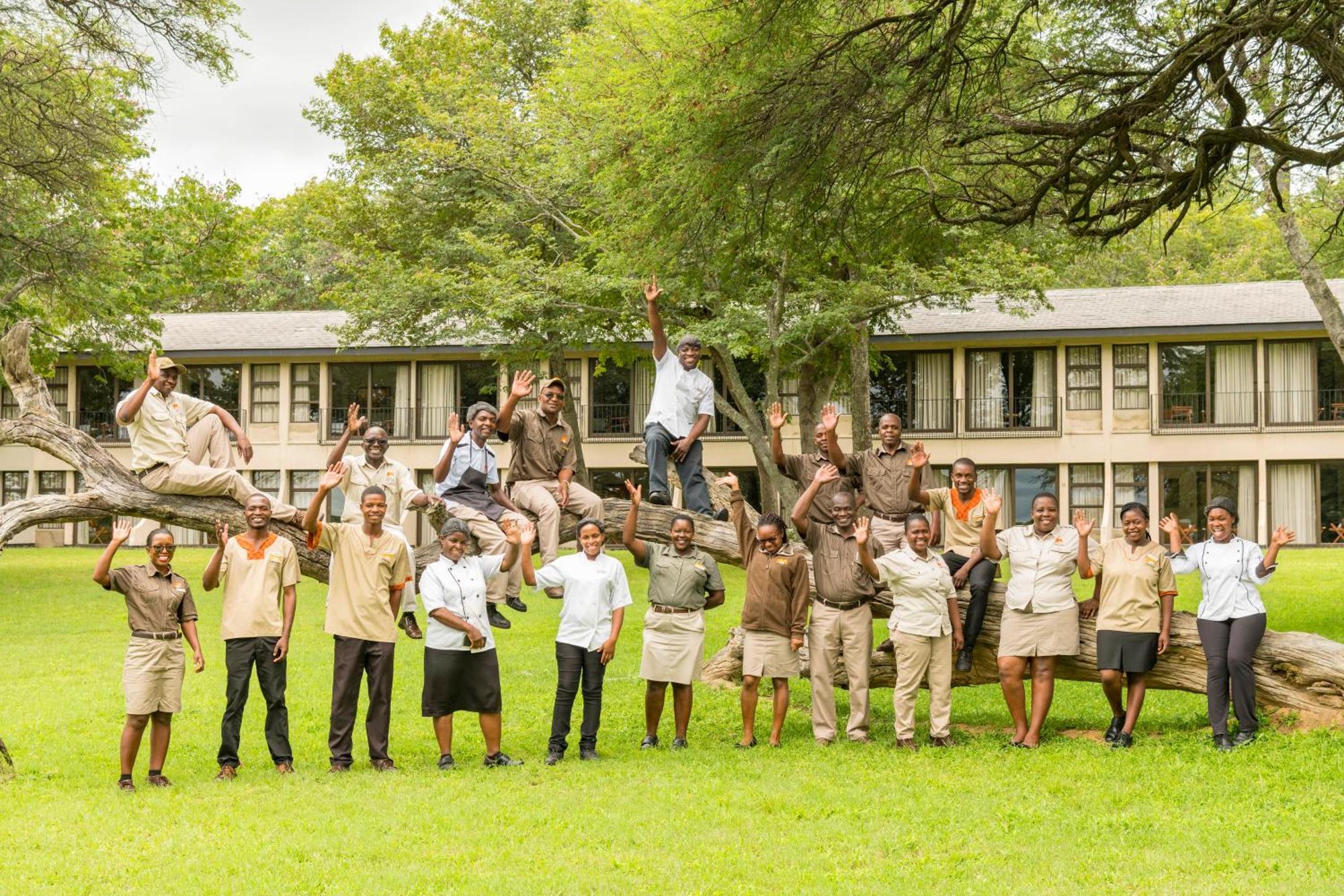 Hwange Safari Lodge Dete Екстериор снимка