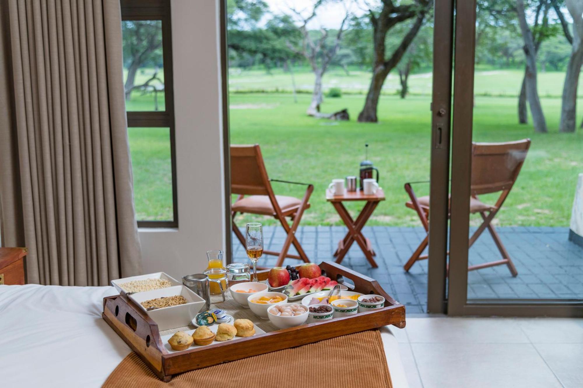Hwange Safari Lodge Dete Екстериор снимка