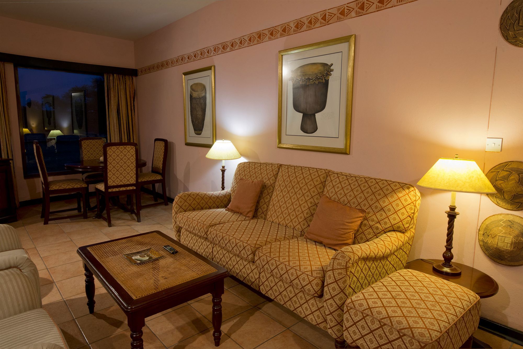 Hwange Safari Lodge Dete Екстериор снимка